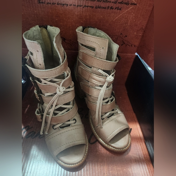 Freebird by Steven Braeden - Picture 2 of 3